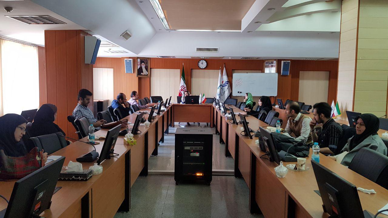 برگزاری دوره آموزشی و مشاوره اصول و فنون تنظیم اظهار نامه مالیاتی در پارک علم و فناوری البرز